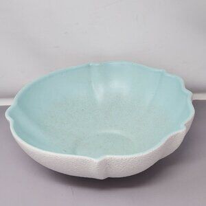 Vintage Royal Haeger Textured Ceramic Bowl With‎ Scalloped Edge